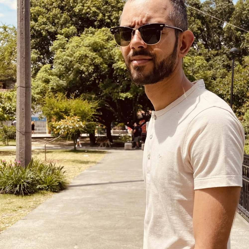 Meet your Posher, Jose carlos